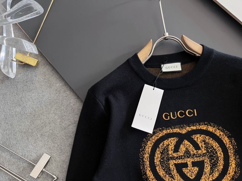 Gucci Sweaters